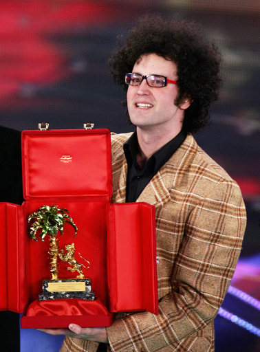 ＜第57回サンレモ音楽祭＞Simone Cristicchi受賞 - イタリア