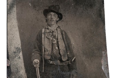 ビリー・ザ・キッドを撃った拳銃、6億円で落札 銃器で史上最高額