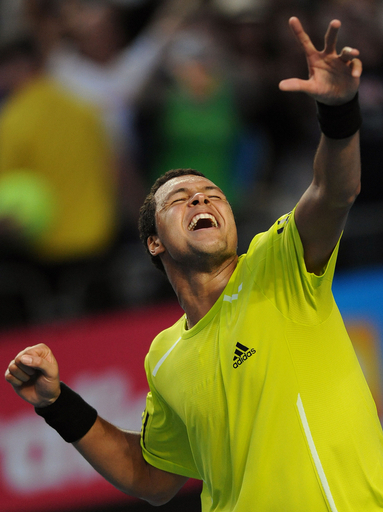 ツォンガ 準々決勝でジョコビッチと対戦、全豪オープンテニス