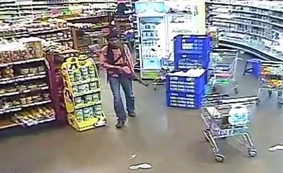 ケニア商業施設襲撃、武装グループは6人以下