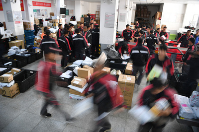 宅配の取扱数、今年は600億個超の見通し 中国郵政局