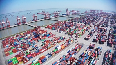 中国経済第1四半期の対外貿易はなぜ3割も増えたのか