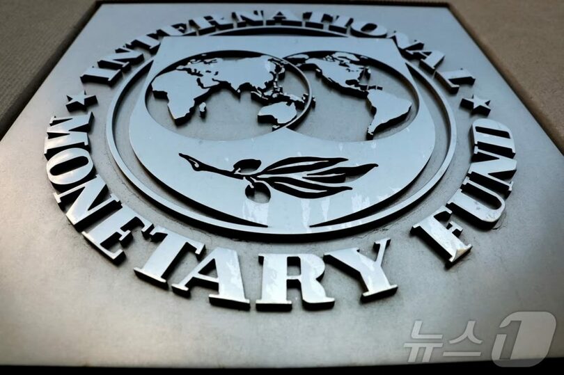 国際通貨基金(IMF)のロゴマーク(c)Reuters/news1