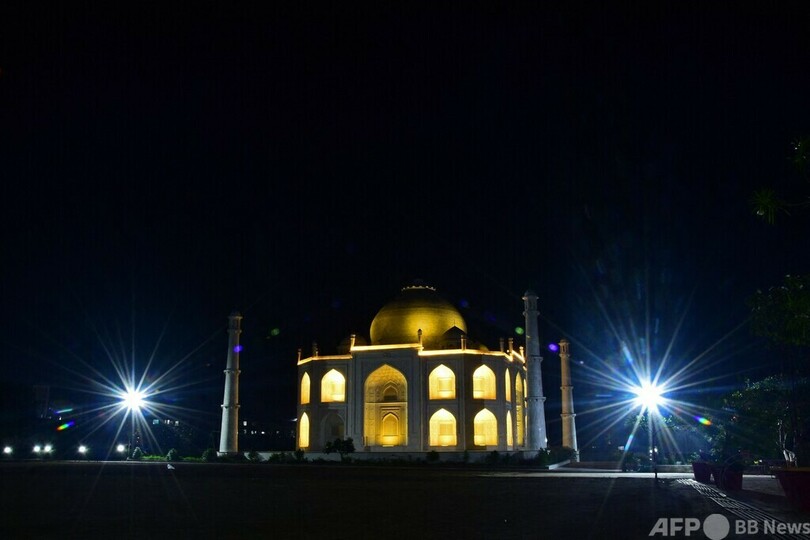 最愛の妻のためにタージマハル、インド人実業家がレプリカ建設