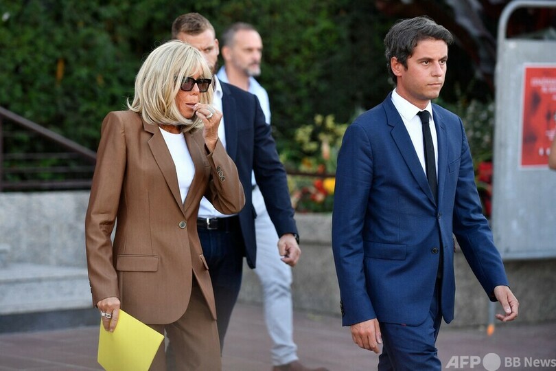 いじめ自殺生徒の両親「憤慨」 通報時に当局から名誉棄損の警告 仏