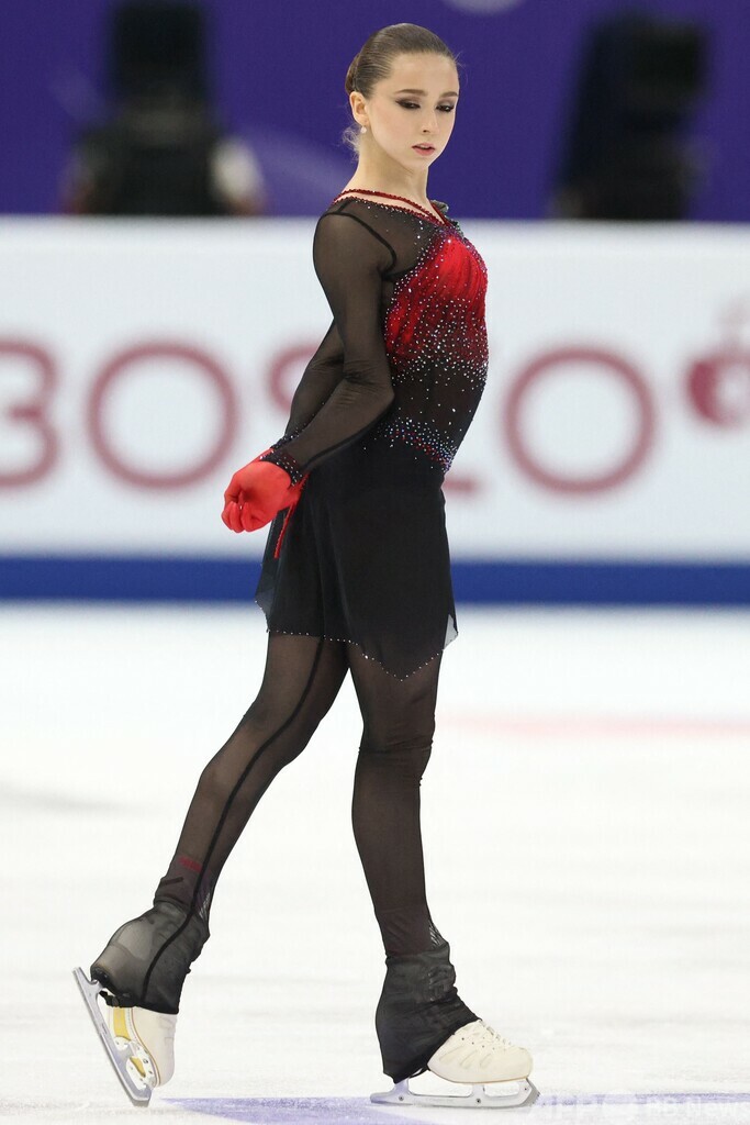 15歳ワリエワ、また世界新でロシア杯V 女子初の270点超え