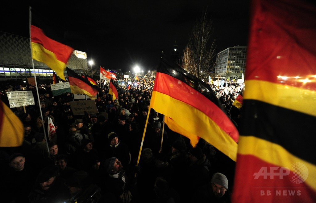 ドイツの反イスラムデモ、テロの恐れで中止 「イスラム国が脅迫」 ドイツの反イスラムデモ、テロの恐れで中止 「イスラム国が脅迫」