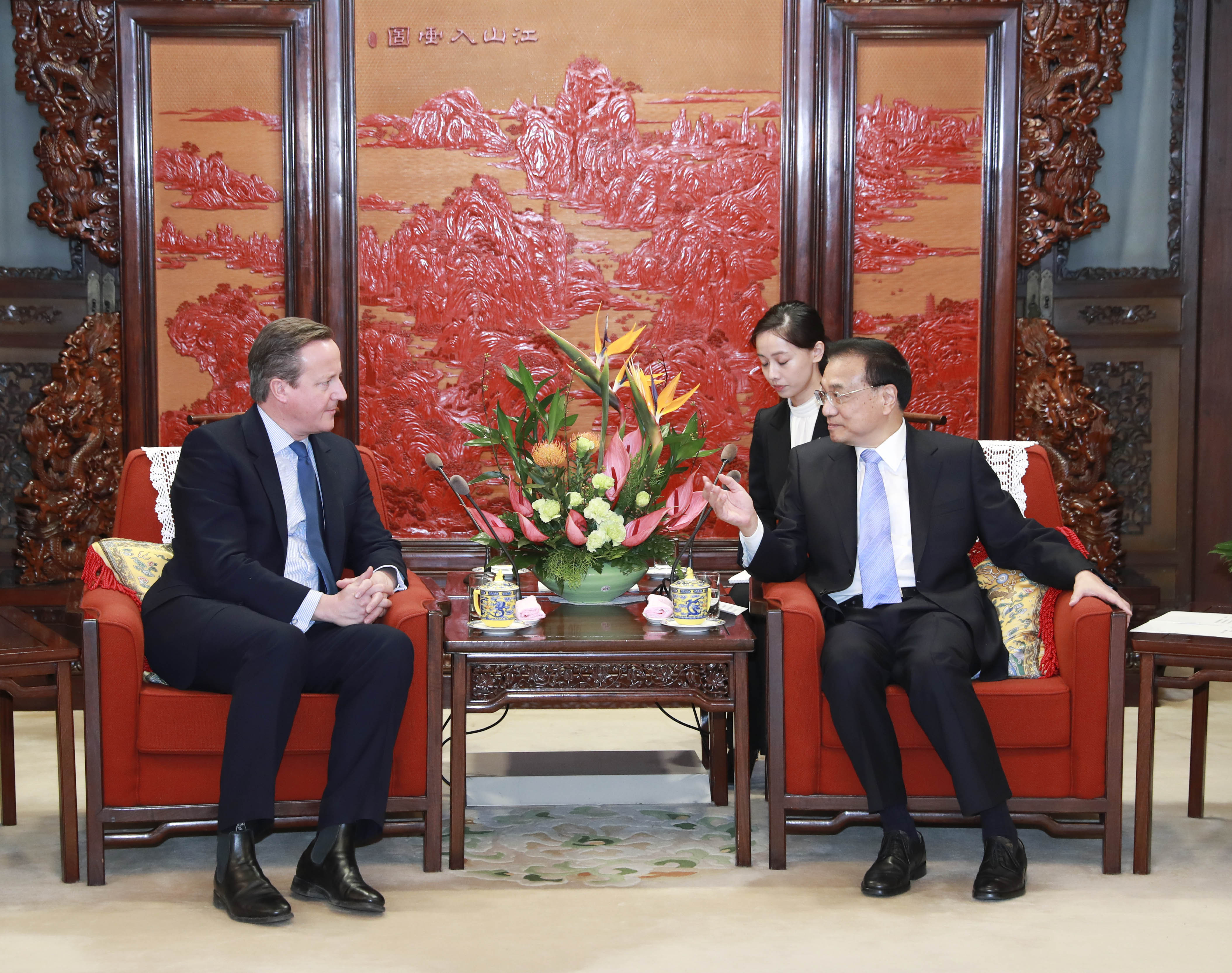 李克強総理、キャメロン英前首相と会見 多国間主義と自由貿易擁護を強調 李克強総理、キャメロン英前首相と会見 多国間主義と自由貿易擁護を強調