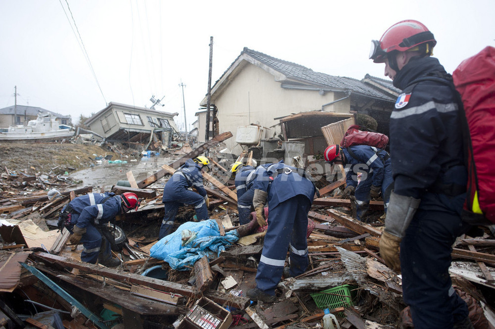 東北地方太平洋沖地震の死者5178人に、警察庁 写真6枚 国際