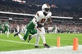 23NFL第17週、クリーブランド・ブラウンズ対ニューヨーク・ジェッツ。タッチダウンを決めるクリーブランド・ブラウンズのイライジャ・ムーア（2023年12月28日撮影）。(c)Nick Cammett/Getty Images/AFP