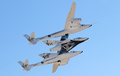 米ニューメキシコ（New Mexico）州に完成した宇宙旅行会社「ヴァージン・ギャラクティック（Virgin Galactic）」の宇宙船発着基地「スペースポート・アメリカ（Spaceport America）」上空を飛行する「ホワイトナイトツー（WhiteKnightTwo）」。有人宇宙船「スペースシップ・ツー（SpaceShipTwo）」を搭載している。（2011年10月17日撮影）。(c)AFP/Frederic J. BROWN

&lt;a href=&quot;http://www.afpbb.com/article/environment-science-it/science-technology/2835891/7948037&quot;&gt;&lt;b&gt;この記事の本文を読む&lt;/b&gt;&lt;/a&gt;