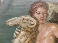 イタリア・ポンペイ遺跡で出土した、黄金の羊に乗ったプリクソスと海に落ちるヘレーを描いたフレスコ画。ポンペイ考古学公園提供（2024年3月1日撮影）。(c)AFP PHOTO /  Parco Archeologico di Pompei press office