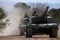 スペイン・サラゴサでウクライナ兵を対象に行われたドイツ製主力戦車「レオパルト2」の操縦訓練（2023年3月13日撮影）。(c)OSCAR DEL POZO / AFP