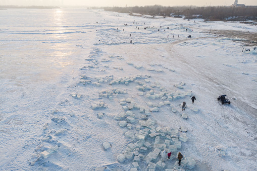 氷城」ハルビン市に「ダイヤモンドの海」が出現 写真11枚 国際ニュース：AFPBB News
