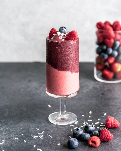 ひんやり美味しく健康に！「エル カフェ」のダブルスムージー  