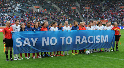 スロバキアでプレーしていた日本人選手、人種差別を告白