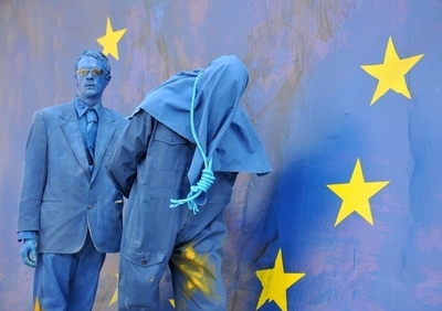 裁判文書が明るみに出したテロ容疑者秘密移送の闇