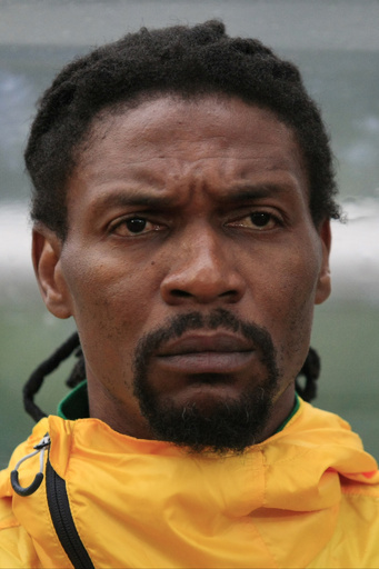 元カメルーン代表のソング氏が脳卒中で昏睡状態、地元ラジオ報道