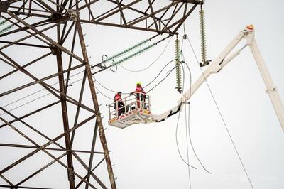 バルト3国、ロシアとの電力網遮断 「歴史的な日」と欧州委員歓迎