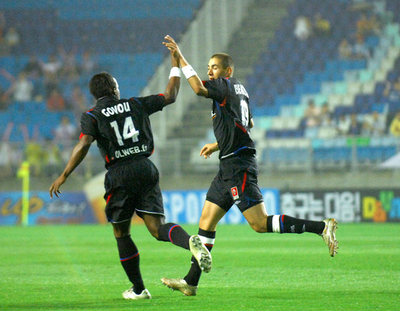 リヨン リーベル・プレートを降し決勝進出