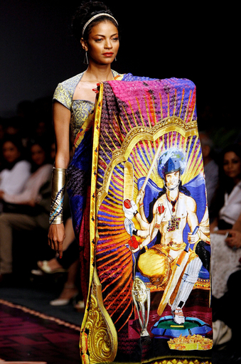 ＜07/08年秋冬インド・ファッション・ウィーク＞サティヤ・ポール、新作を発表 - インド