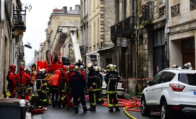 車庫でガス爆発、80代男女が死傷 仏ボルドー