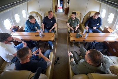 アゾフ連隊隊員の一部、トルコから帰国 ロ「合意違反」と反発