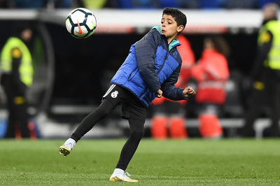 ロナウド息子が父顔負けの鮮烈デビュー、ユーベ初出場で圧巻4発