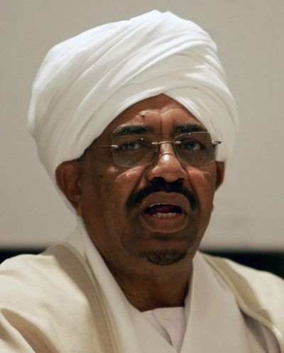 スーダン大統領の逮捕状請求、ICC主任検察官