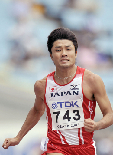 末続 男子200メートル1次予選を通過