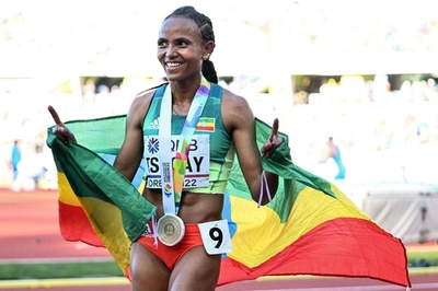 女子5000mはツェガイが金、ハッサンは無冠に終わる 世界陸上