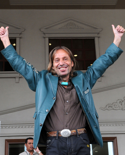 「フランスのスパイダーマン」、マレーシア高層タワー登頂で罰金