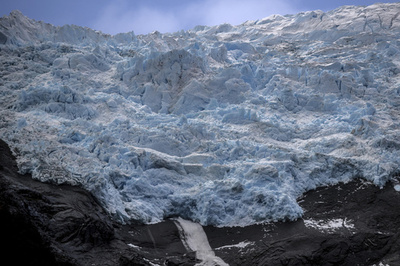 世界最南端 ボートに乗って30時間、230kmの「氷河の旅」