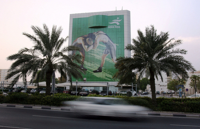 若い男性が車飛ばすのは「男らしさ」の追求から、欧州の研究チーム