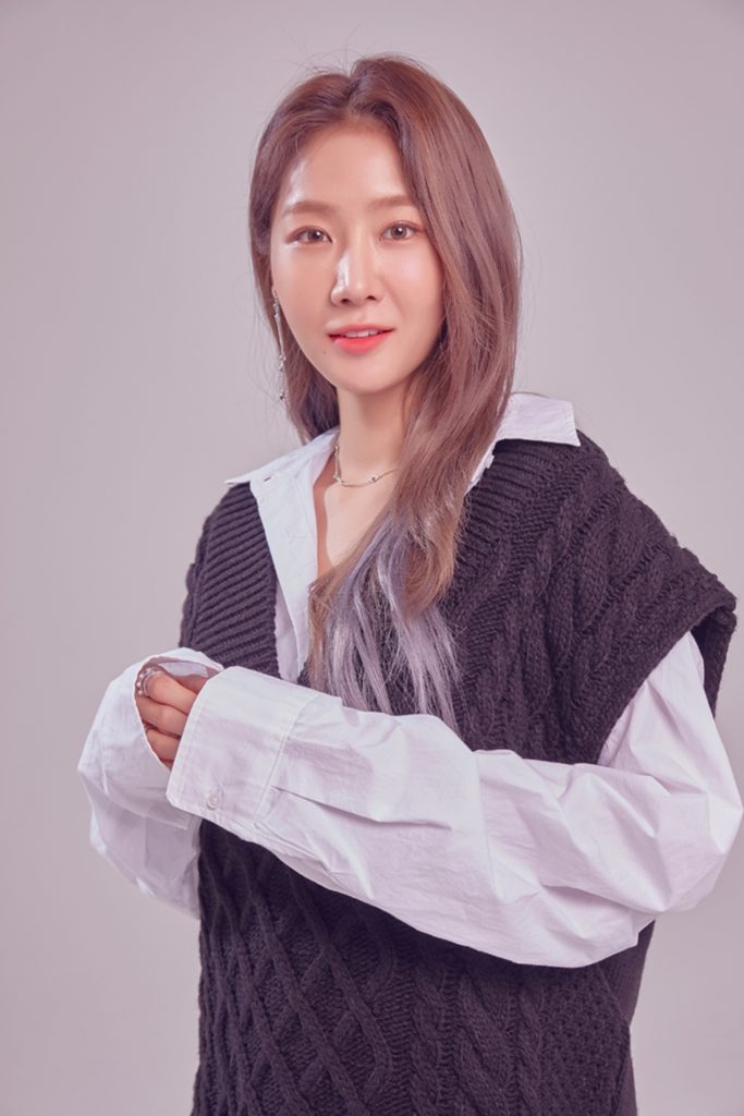 歌手ソユ＝スターシップ提供(c)NEWSIS