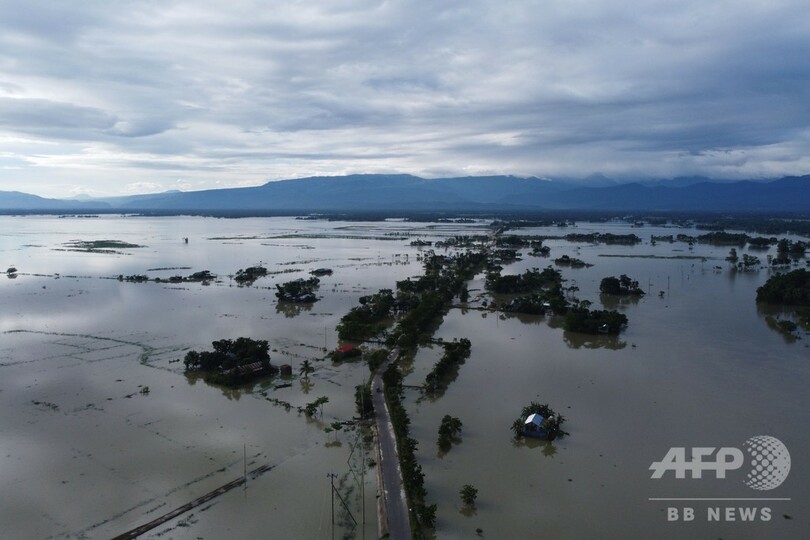 バングラデシュで雨期の洪水、国土の3分の1が浸水