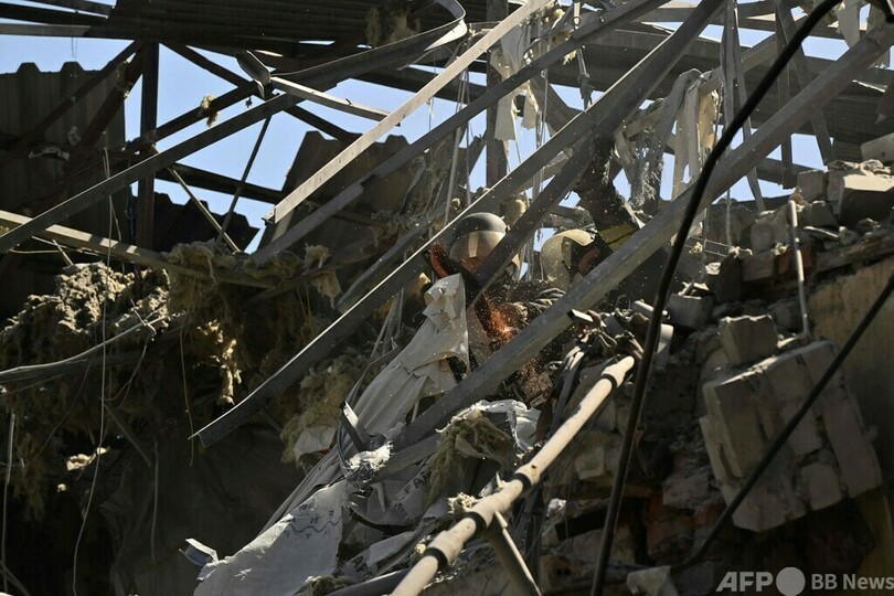 ウクライナ東部でロイター通信スタッフ死亡 ホテルにミサイル攻撃