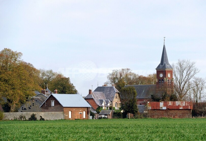 フランスで最も短い名前の町、「Y（イ）」