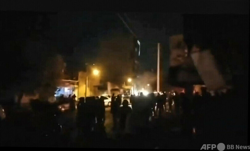 イラン、クルド系地域で大規模弾圧 革命防衛隊投入か