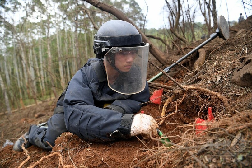 危険と背中合わせ、中国・ベトナム国境で地雷処理任務に従事する兵士たち