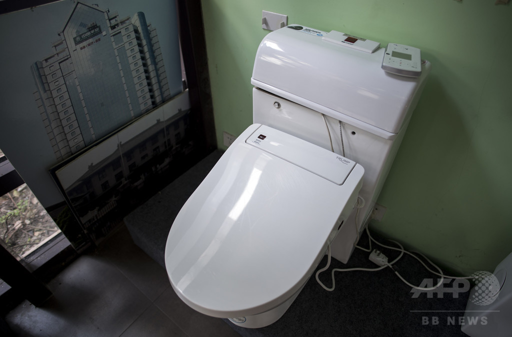 女子トイレの壁の裏に遺体、カナダの商業施設 女子トイレの壁の裏に遺体、カナダの商業施設