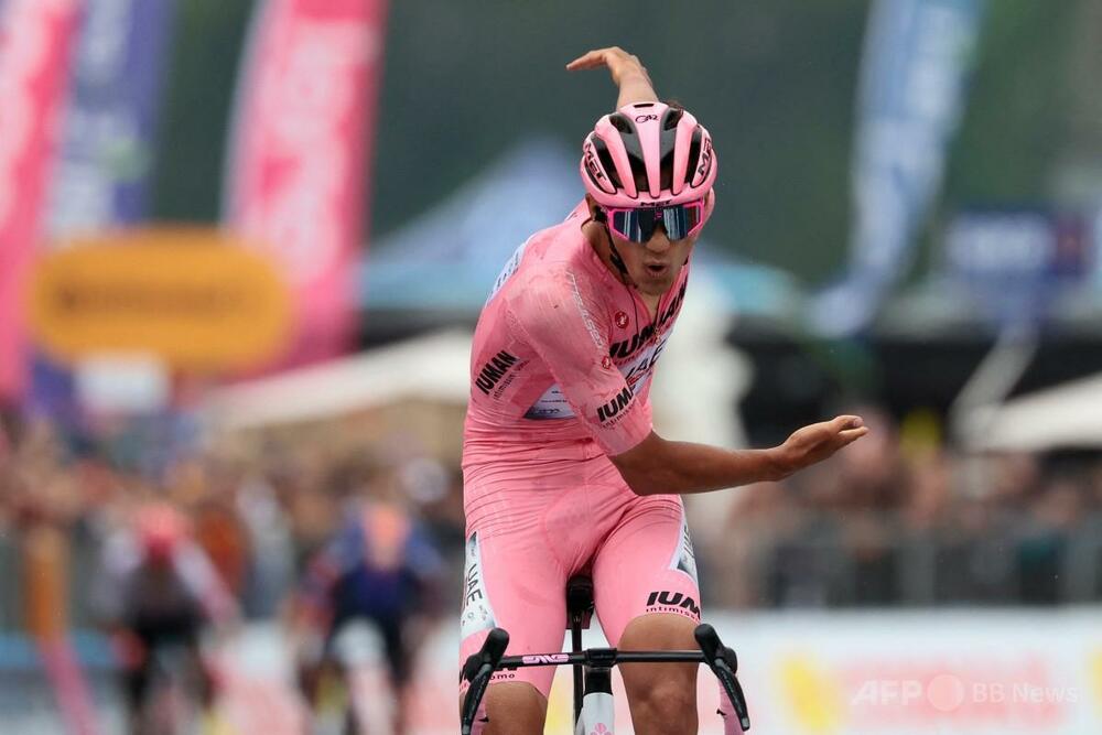 img_5b09a114e4a76e78c0a6a96a77