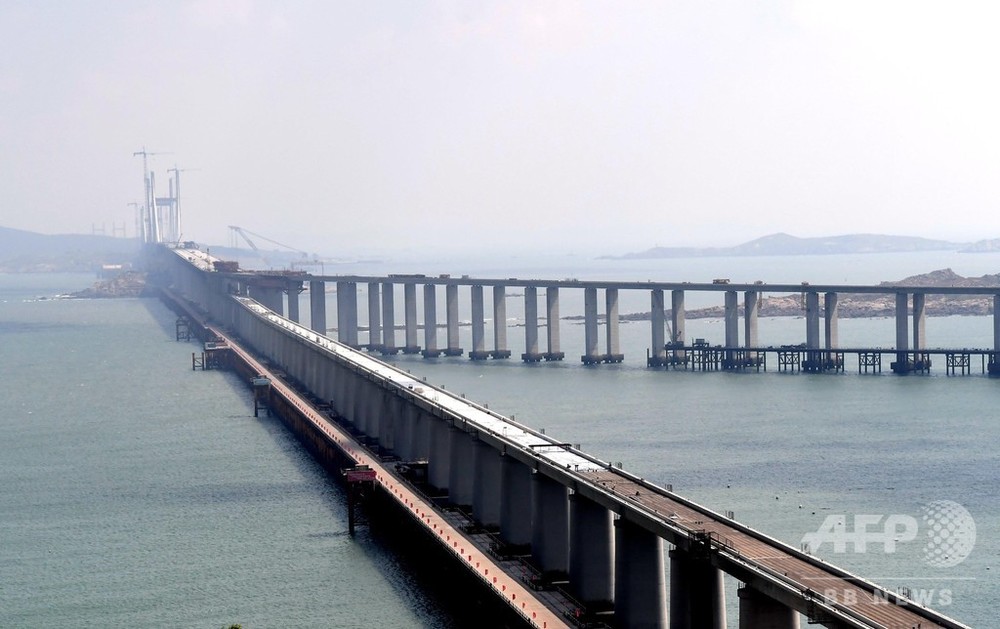 橋の国」中国、世界最高難易度の海峡大橋開通で改めて証明 写真1枚
