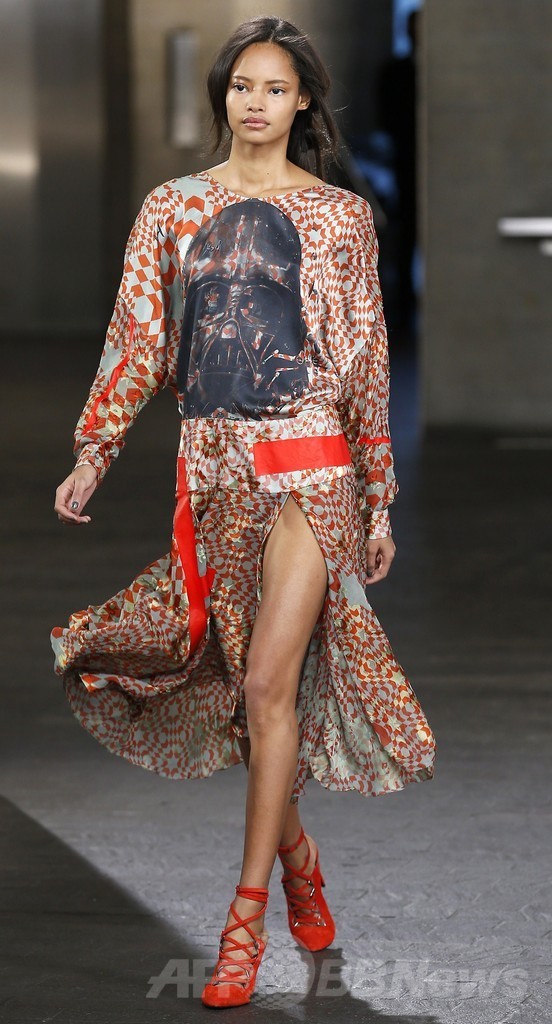 ＜14/15年秋冬ロンドンコレクション＞プリーン バイ ソーントン ブルガッジィ