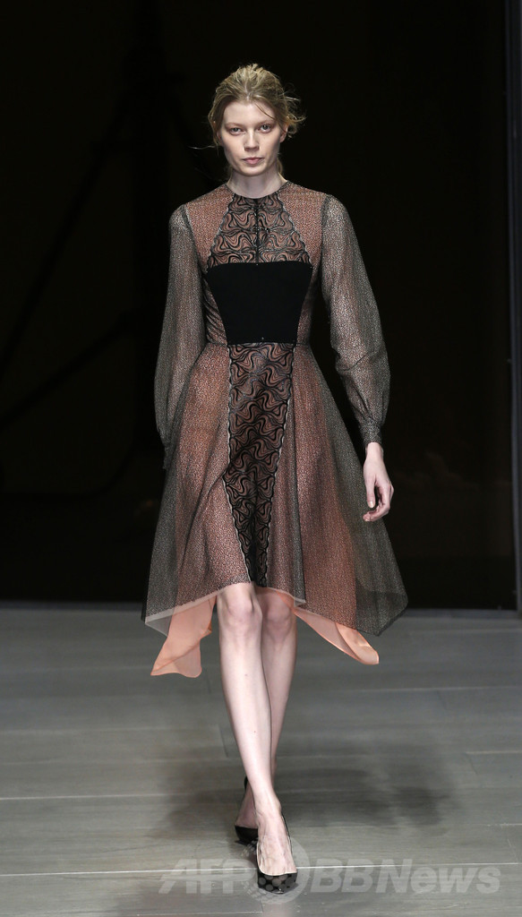 ＜14/15年秋冬ロンドンコレクション＞マリオス・ショワブ