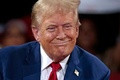 米ミシガン州フリントで市民との対話集会に出席したドナルド・トランプ前大統領（2024年9月17日撮影）。(c)JEFF KOWALSKY / AFP
