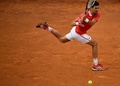 テニス、イタリア国際、男子シングルス決勝。リターンを打つノバク・ジョコビッチ（2021年5月16日撮影）。(c)Filippo MONTEFORTE / AFP