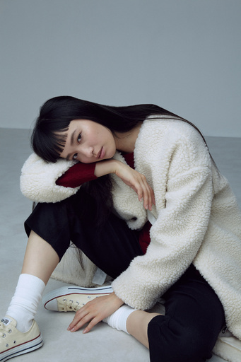 「コンバース トウキョウ」秋冬新作ビジュアルに萬波ユカ