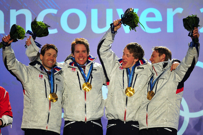 ノルウェー バイアスロン男子30キロリレーで金、バンクーバー冬季五輪