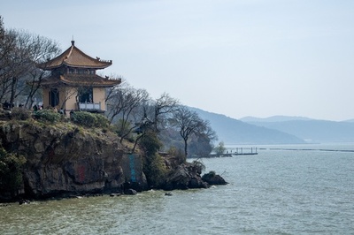 中国太湖の水質 観測史上最高を記録